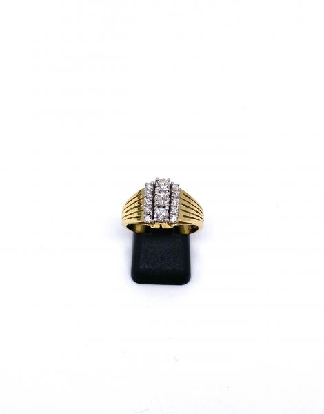 Brillant Ring in 750 GG Br insg. ca. 0,60 ct.